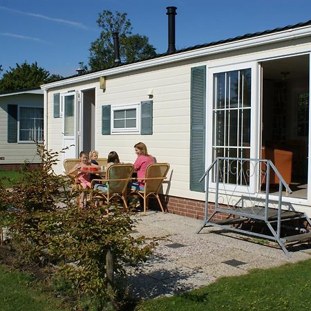 Camping Scheldeoord Baarland Esterno foto